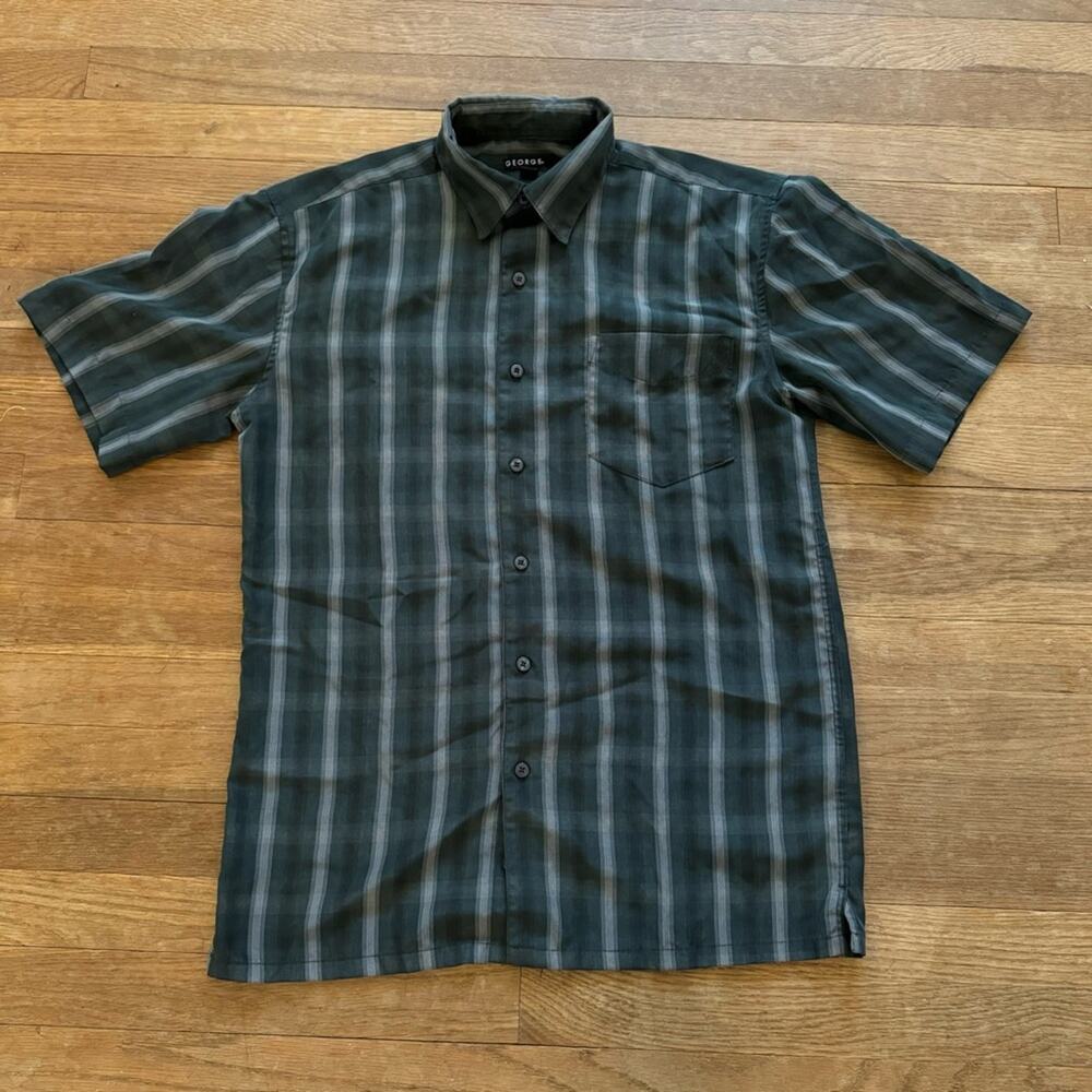 George short sleeve gray green button-down shirt size small S b31